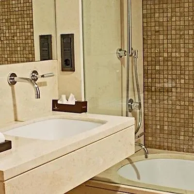 Hotel Bentley By Molton 4*